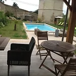 ゲストハウス Le Colombier De La Graverie